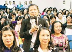 Kỳ vọng của nữ công nhân lao động thành phố