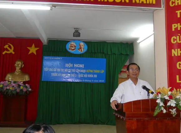 Trưởng đoàn Đại biểu Quốc hội TP.HCM tiếp xúc cử tri phường 3, quận Phú Nhuận