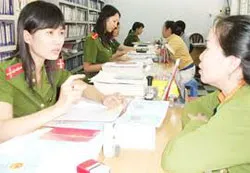 Khảo sát và lắng nghe ý kiến đóng góp việc thực hiện Luật Cư trú