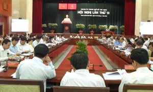  Hội nghị Thành ủy TPHCM lần thứ 13: Bàn giải pháp tháo gỡ khó khăn cho DN