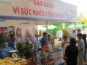 Khai trương cửa hàng gạo an toàn tại TP.HCM