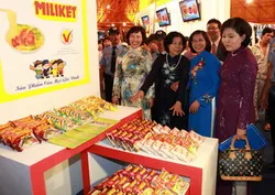 650 gian hàng tại Hội chợ Hàng Việt Nam chất lượng cao TPHCM- 2013