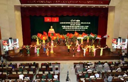 Mít tinh Kỷ niệm 38 năm Ngày Giải phóng miền Nam, thống nhất đất nước