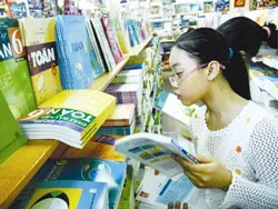 Đổi mới chương trình, sách giáo khoa: Cần tránh vết xe cũ