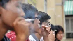 Bình luận: Luật hay là ý thức con người