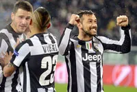 Juventus nhiều khả năng lên ngôi vô địch Serie A ở vòng 35