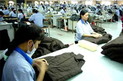 Tháo gỡ khó khăn cho doanh nghiệp trong vấn đề lao động