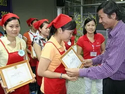 Tổng kết 15 năm thực hiện Nghị quyết Trung ương 5 - khóa VIII