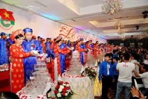 Ngày 2/9, tổ chức lễ cưới tập thể năm 2013 cho 100 cặp đôi