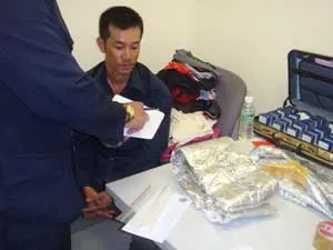 Bắt quả tang đối tượng xuất cảnh vận chuyển hơn 4kg heroin đi Úc
