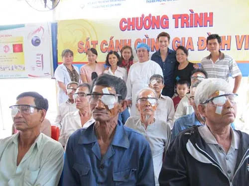 Cửa sổ cuộc đời mở ra từ những yêu thương
