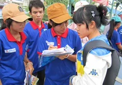 5.000 tình nguyện viên ra quân chương trình Tiếp sức mùa thi 2013