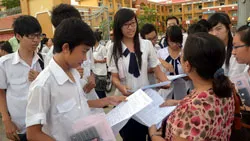 Ngày đầu thi tốt nghiệp THPT 2013: Đề văn hay