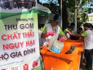 TPHCM: Từ 1/7, phát động thu gom chất thải nguy hại trên địa bàn 11 quận