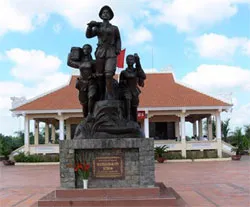Hào khí dân công hỏa tuyến