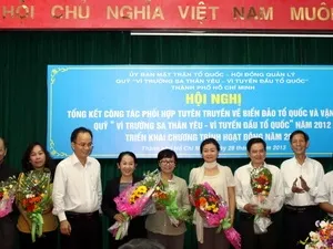 TPHCM: 16 tỷ đồng vận động cho Quỹ “Vì Trường Sa thân yêu, vì tuyến đầu Tổ quốc” năm 2012