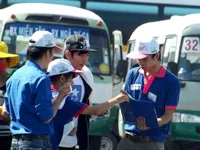 Hỗ trợ gần 140.000 thí sinh, phụ huynh về TPHCM dự thi