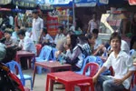 Nở rộ dịch vụ kinh doanh theo mùa thi