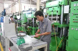 Doanh nghiệp phải tự cứu mình