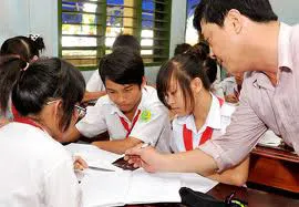 TPHCM: Tăng học phí có phù hợp với mức sống của người dân?