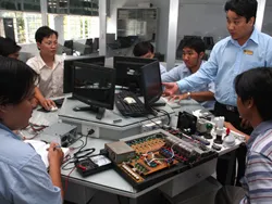 Trung cấp chuyên nghiệp: Chưa thi đã lo thiếu người học