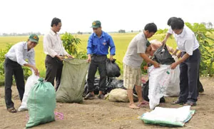 Triển khai chương trình Cùng nông dân bảo vệ môi trường tại 22 tỉnh, thành phía Nam