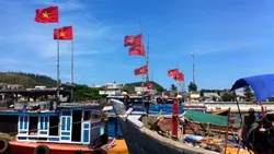 ILý Sơn, nơi huyền thoại sống mãi với thời gian /i brBài 2: Viết tiếp những huyền thoại