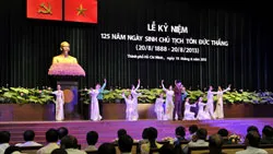 TPHCM tổ chức trọng thể Lễ kỷ niệm 125 năm ngày sinh Chủ tịch Tôn Đức Thắng