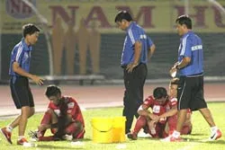 Bình luận: Bóng đá nước nhà và những âu lo thường trực