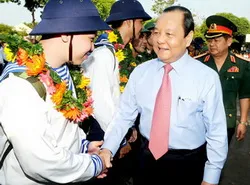 Ngày 10/9, 2.550 thanh niên thành phố lên đường nhập ngũ đợt 2 năm 2013