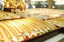 Doanh nghiệp sản xuất vàng trang sức bị tắc cả nguyên liệu lẫn nguồn vốn