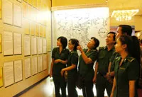 Xanh mãi màu áo Thanh niên xung phong