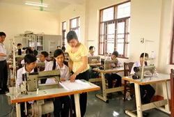 Cần biên chế giáo viên hướng nghiệp trong nhà trường