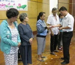 Vận động được gần 8 tỷ đồng để chăm lo cho người nghèo