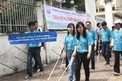 Chương trình “Ngày quốc tế cây gậy trắng năm 2013”