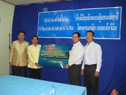 Đoàn công tác Đài TNND TPHCM làm việc với tỉnh Champasak (Lào) về việc hỗ trợ thiết bị máy phát thanh, nhu cầu đào tạo chuyên ngành phát thanh