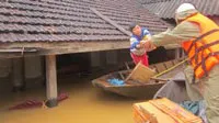 Tuổi trẻ TPHCM hướng về miền Trung