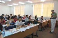 Quỹ Giáo dục Việt Nam cấp 40 suất Học bổng toàn phần trong năm 2015