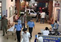 UBMTTQ TPHCM thăm gia đình thanh niên bị điện giật chết trong nhà