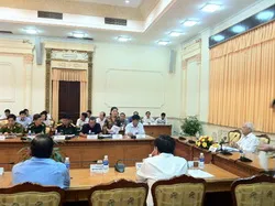 Thành phố phải thu hơn 33.640 tỷ mới hoàn thành chỉ tiêu năm 2013