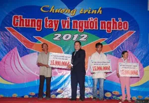 Chương trình “Chung tay vì người nghèo”