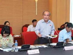 Phấn đấu trong năm 2014-2015, kinh tế đất nước đạt mức tăng trưởng khoảng 6%
