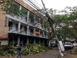 Bão lớn nhưng thiệt hại không đáng kể ở những vùng bão đổ bộ