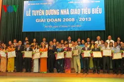 Tuyên dương 160 nhà giáo tiêu biểu giai đoạn 2008 - 2013