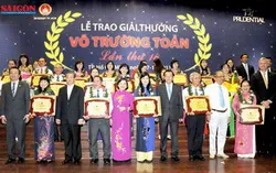 Trao giải thưởng Võ Trường Toản cho 30 thầy cô giáo nhân ngày Ngày giáo Việt Nam 20/11