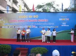 Quận Phú Nhuận vận động 5,5 tỷ đồng đồng hành vì người nghèo năm 2013