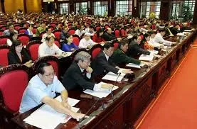 Nên hay không việc quy định  nam, nữ đủ 18 tuổi trở lên thì được kết hôn?