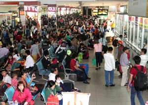Vận tải hành khách Tết Giáp Ngọ: Không được tự điều chỉnh tăng giá cước