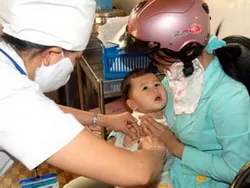Vắcxin dịch vụ đắt hàng