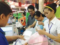 TPHCM: 4.000 đầu việc hỗ trợ SV trong dịp Tết Nguyên đán Giáp Ngọ 2014